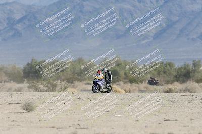 media/Dec-07-2025-CVMA (Sun) [[3e7d2de5dc]]/Race 4-Supersport Middleweight/